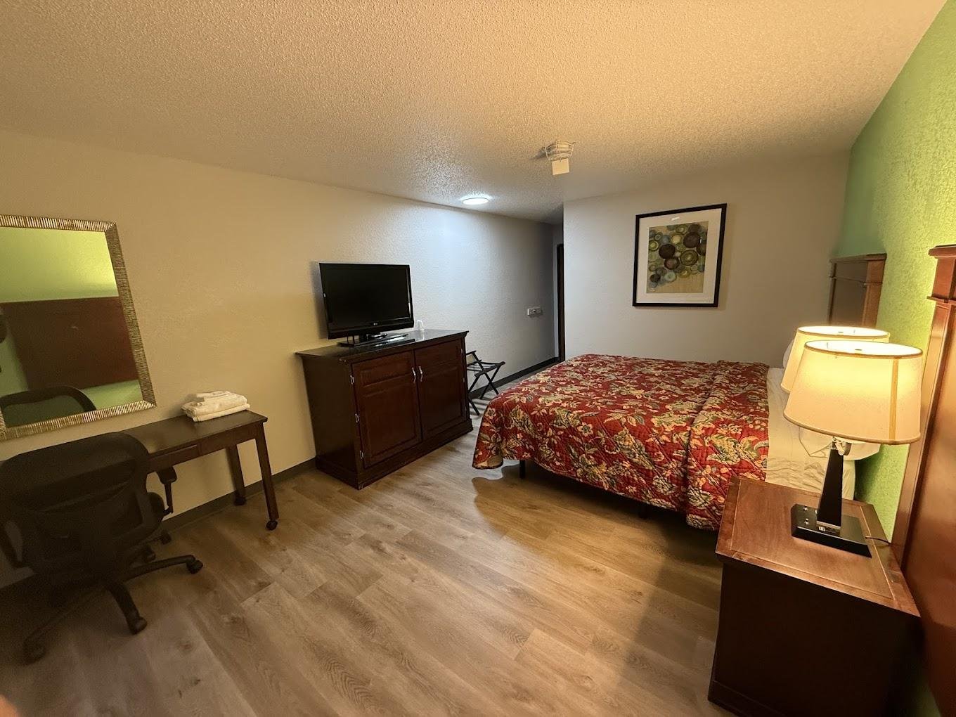 Most Safe & Rated Hotel In Lansing.